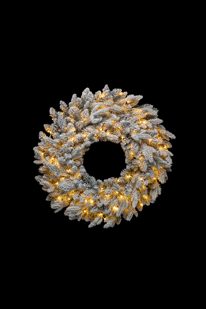 Indoor / Snowy Wreathe 70