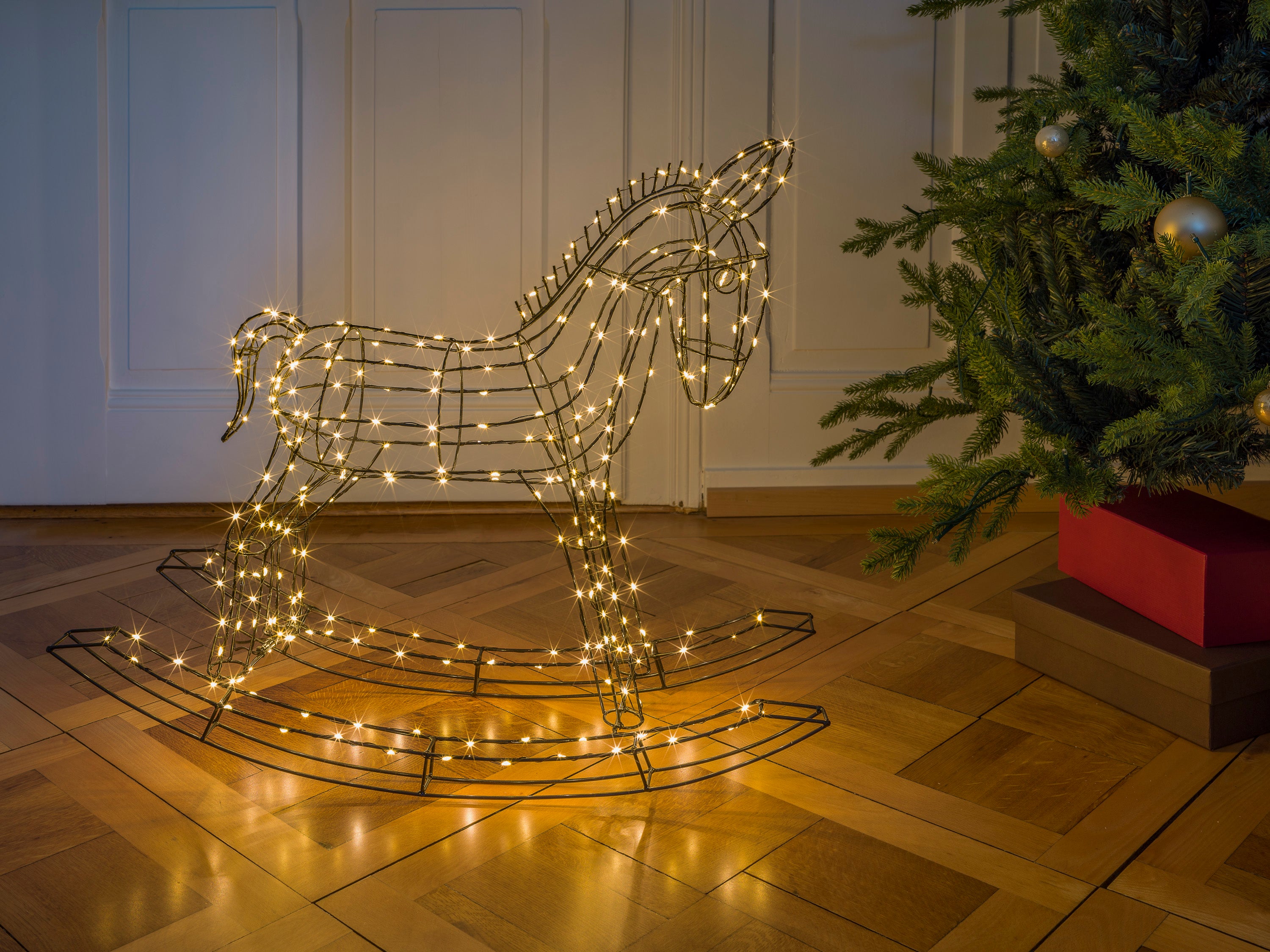 In&Outdoor / Rocking Horse